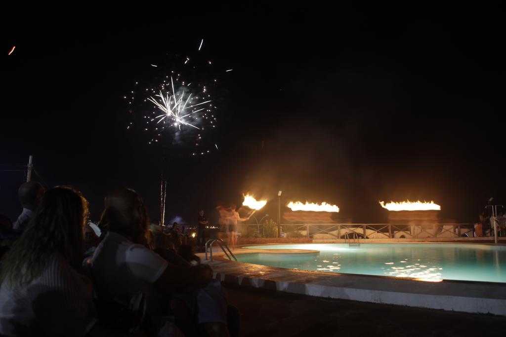 Saracen Sands Hotel & Congress Centre - Palermo Ізола-делле-Фемміне Екстер'єр фото